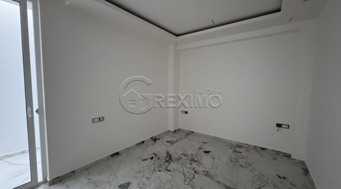 Luxury villa in Hanioti