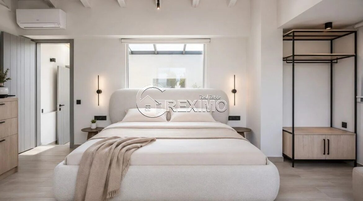 Beachfront villa (2)