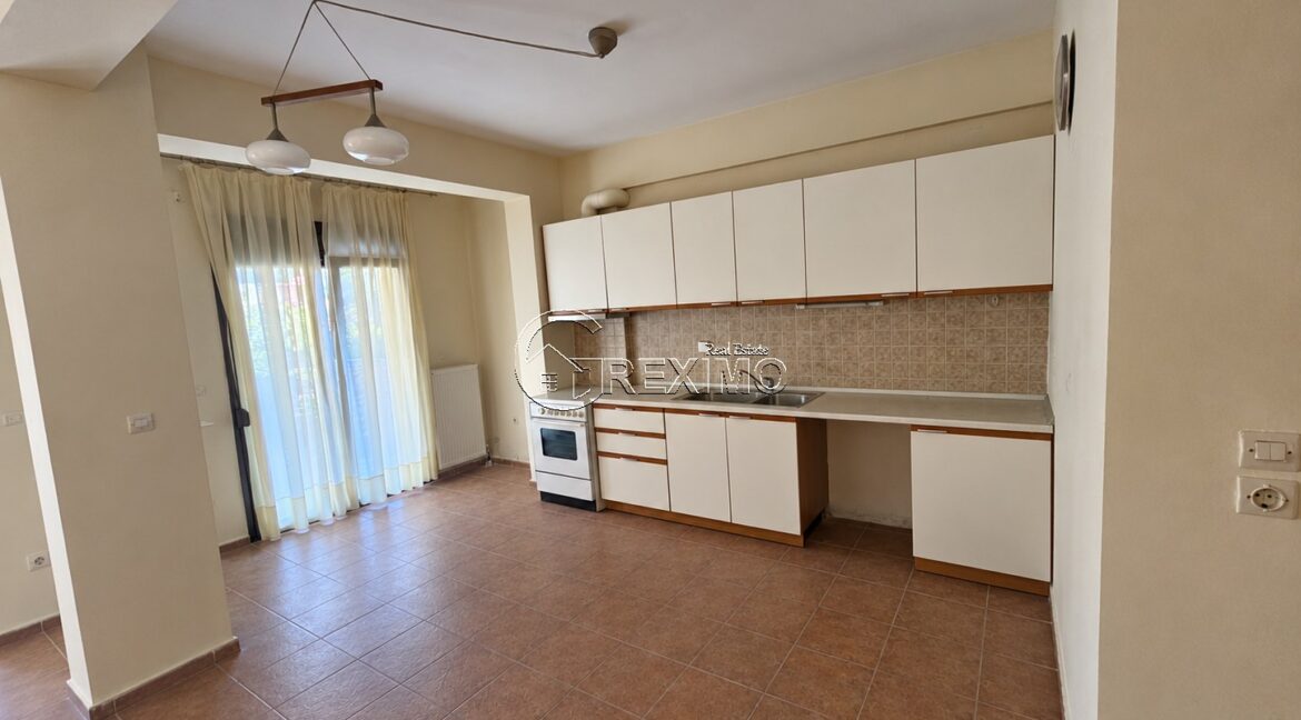 Villa in Pefkochori Halkidiki (1)