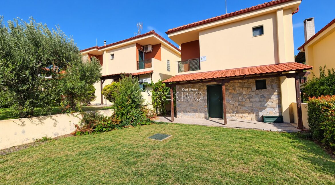 Villa in Pefkochori Halkidiki (7)